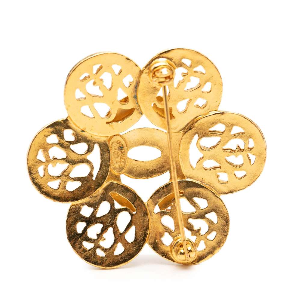 Chanel CC Gold Plated Flower Brooch Gold Metal Good condition - Inside View