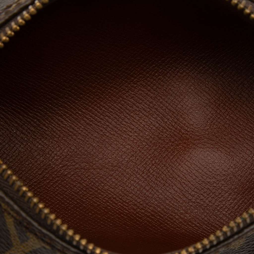 Louis Vuitton Monogram Papillon Pochette Brown Good condition - Model View