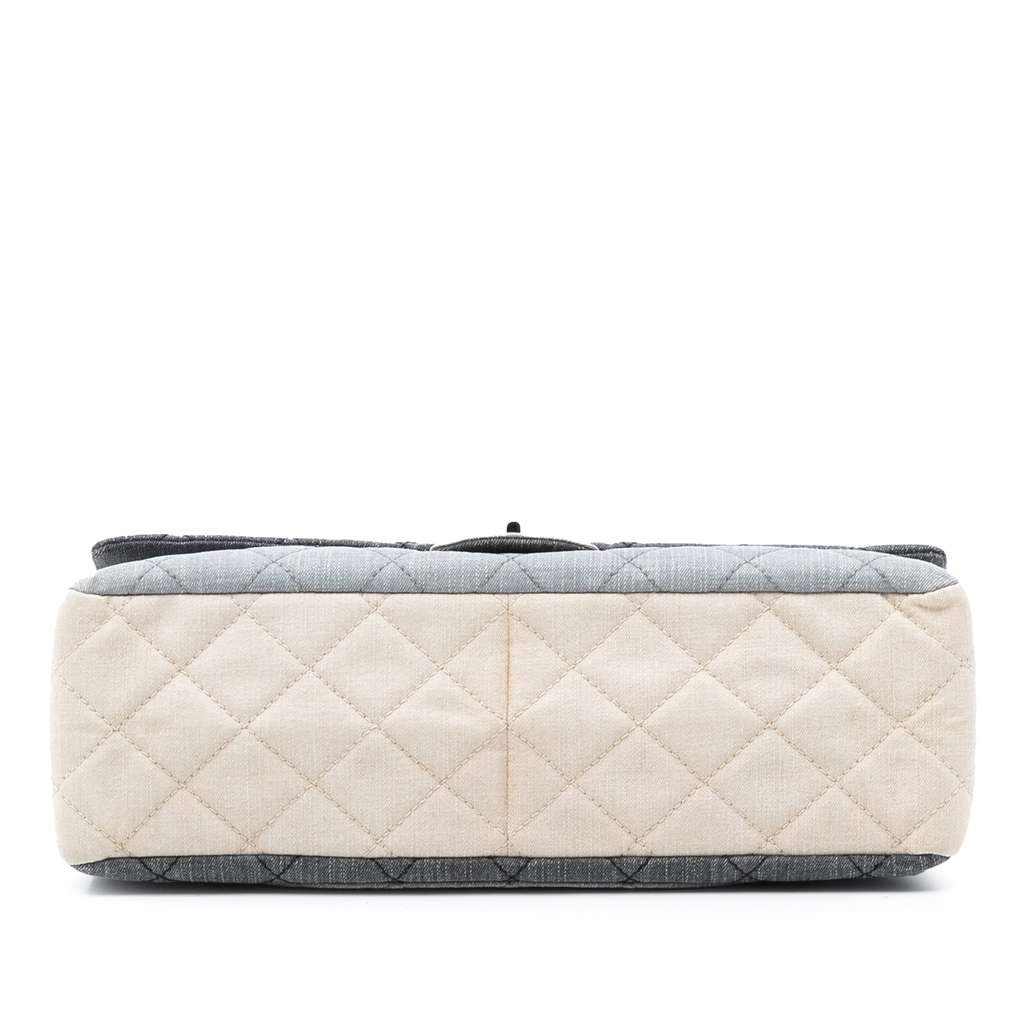 Chanel Tricolor Quilted Denim Reissue 2.55 Double Flap 228 Grey Denim Good condition - Inside View