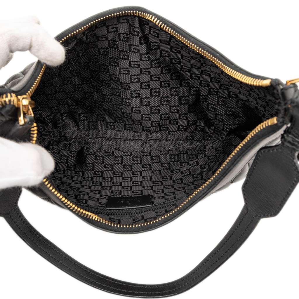Gucci Quilted Calfskin Jackie Shoulder Bag Black Leather Good condition - Model View