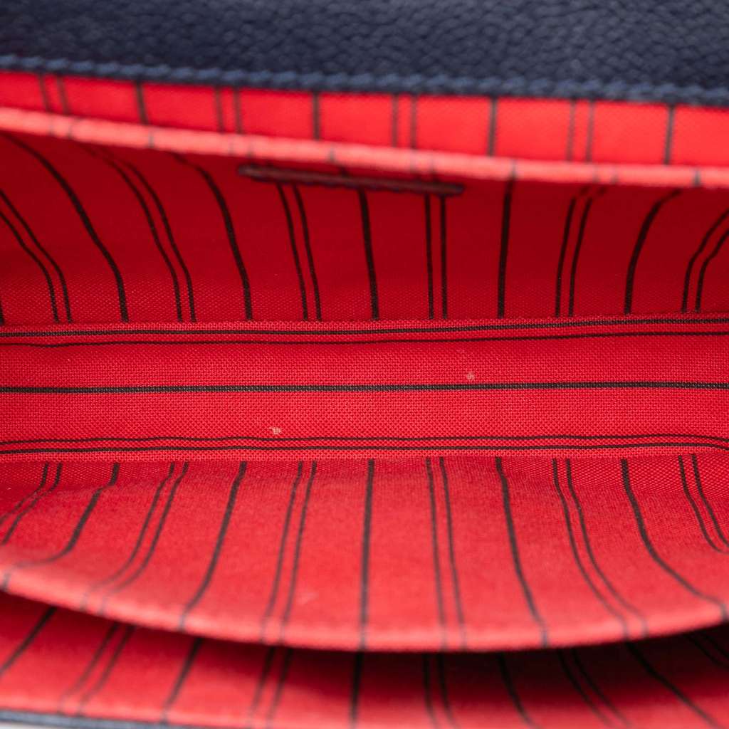 Louis Vuitton Monogram Empreinte Pochette Metis Blue Leather Good condition - Model View