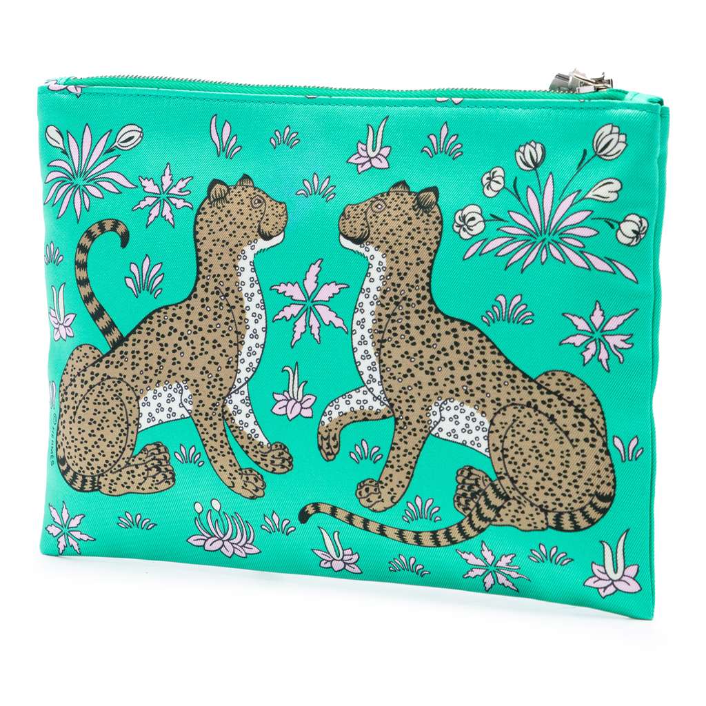 Hermès Les Leopards Silky Pocket Cosmetic Case Green Silk Good condition - Back View