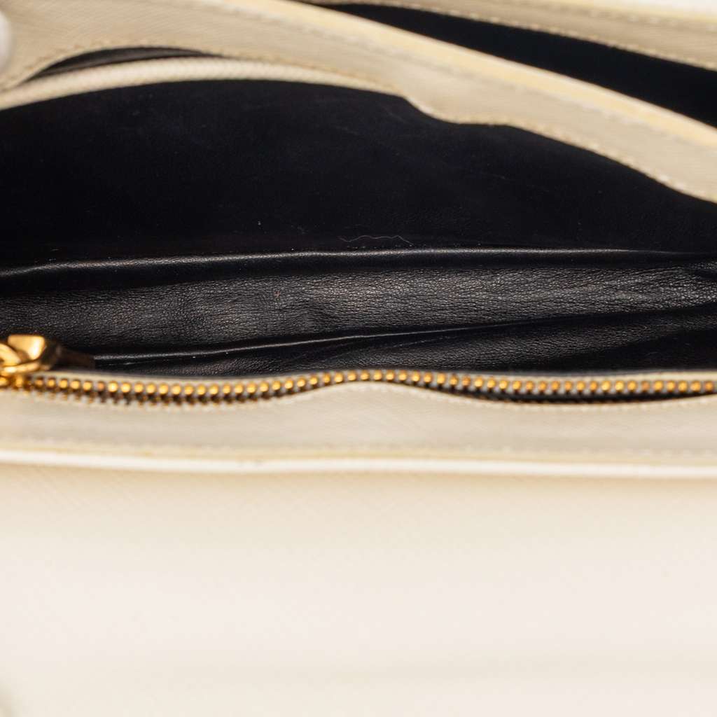 Prada Saffiano Sound Lock Satchel White Leather Good condition - Model View