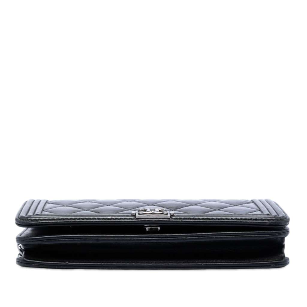 Chanel Quilted Shiny Aged Calfskin Boy Wallet On Chain Black Leather Good condition - Inside View