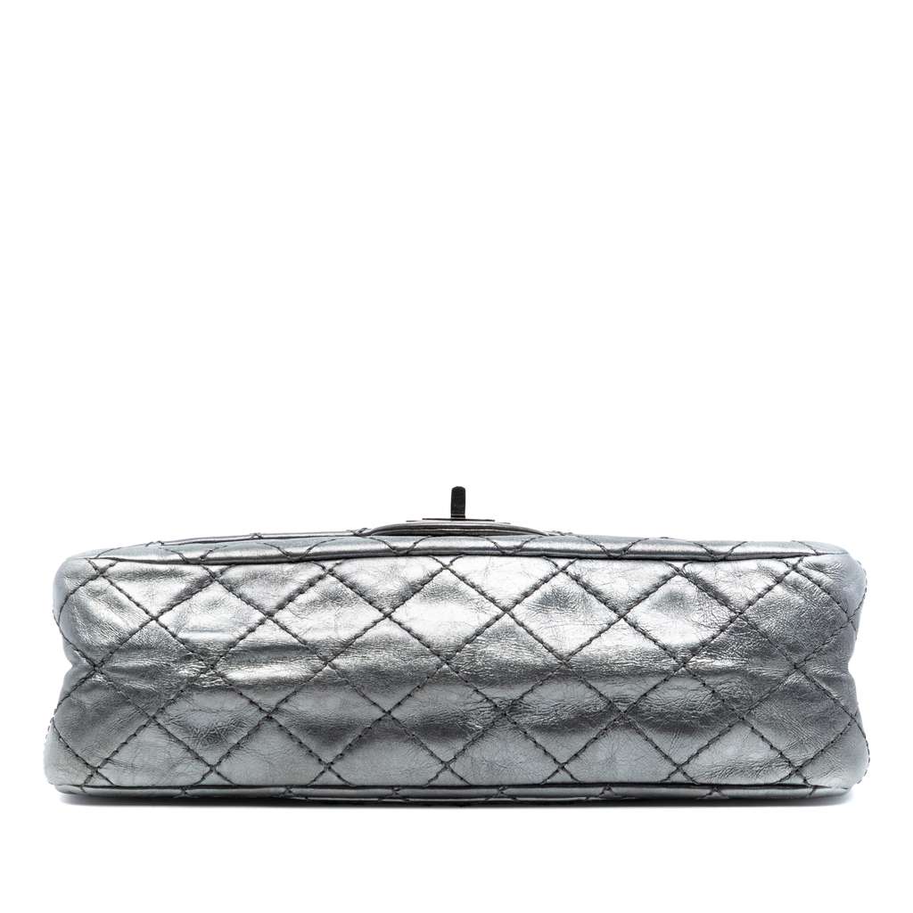 Chanel Quilted Aged Calfskin Reissue 2.55 Double Flap 225 with Pouch Silver Leather Good condition - Inside View