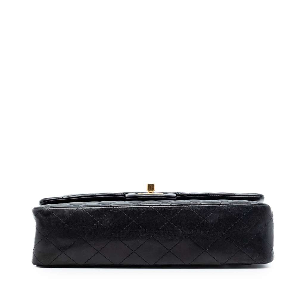 Chanel Medium Classic Lambskin Double Flap Black Leather Good condition - Inside View