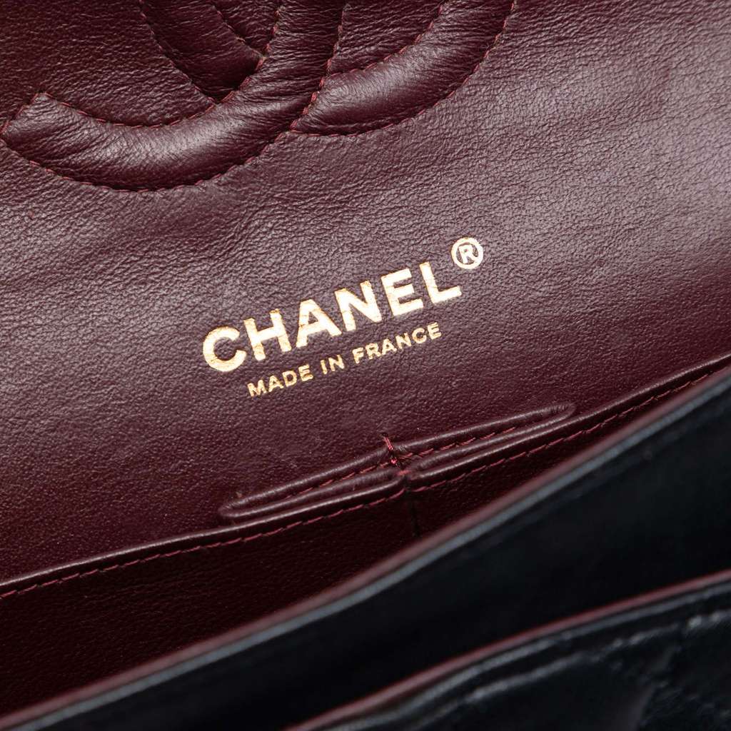 Chanel Medium Classic Lambskin Double Flap Black Leather Good condition - Box View