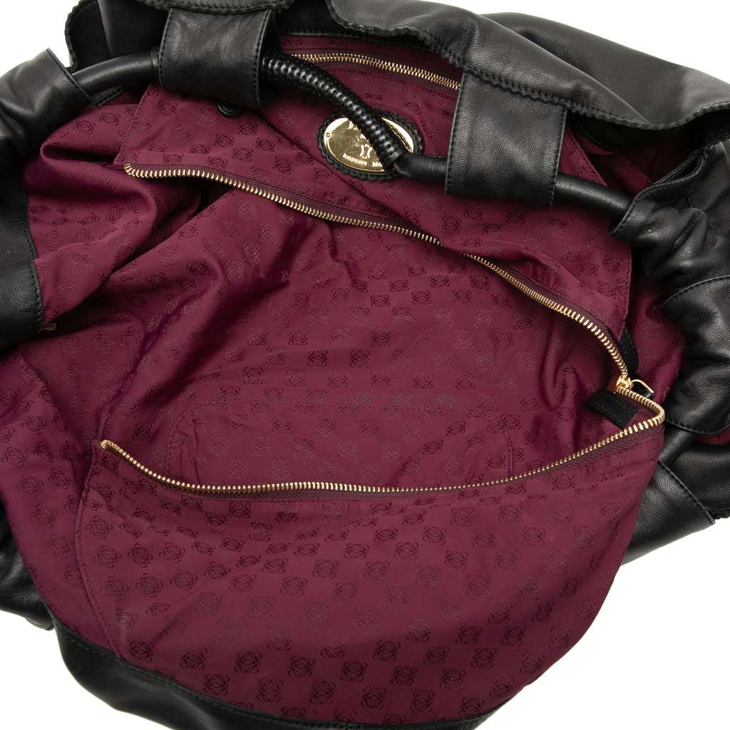 Loewe Nappa Aire Black Leather Good condition - Model View