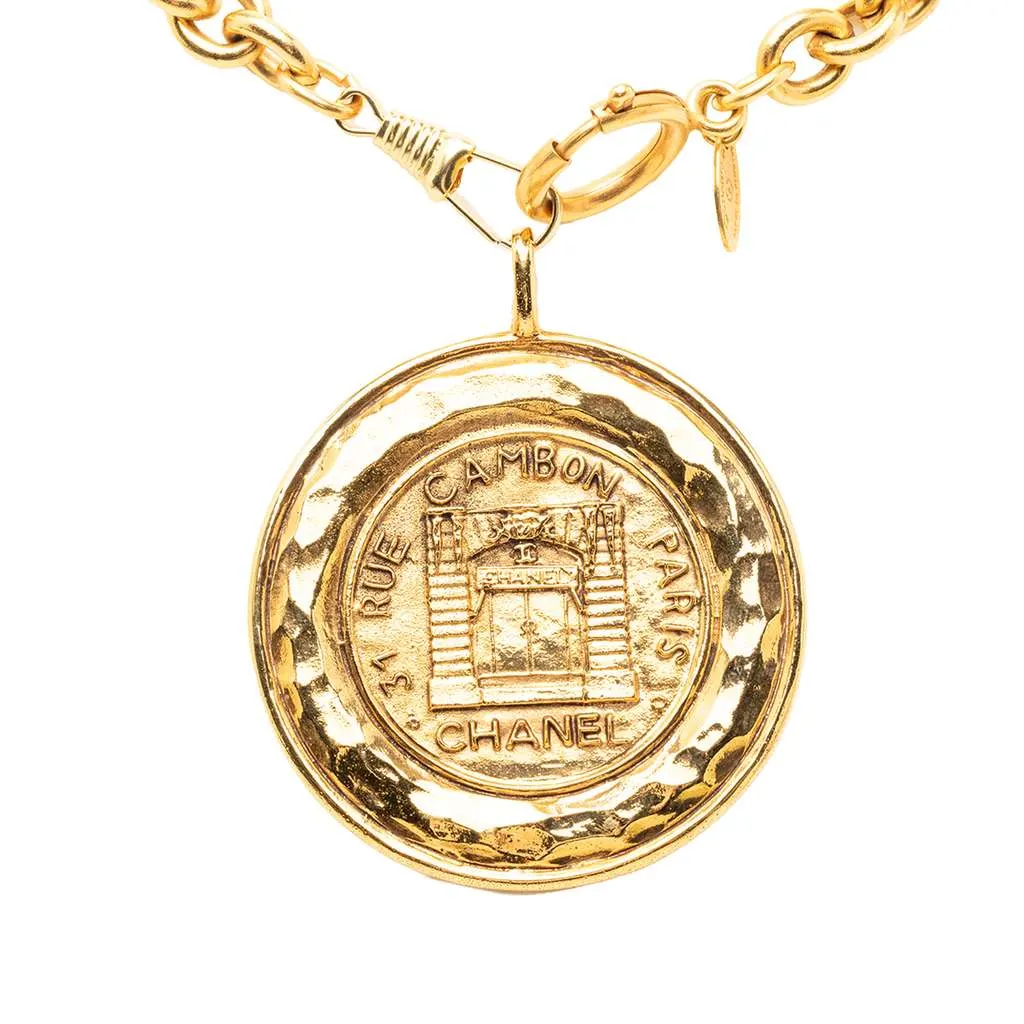 Chanel Gold Plated 31 Rue Cambon Medallion Pendant Necklace Gold Metal Very good - Front View