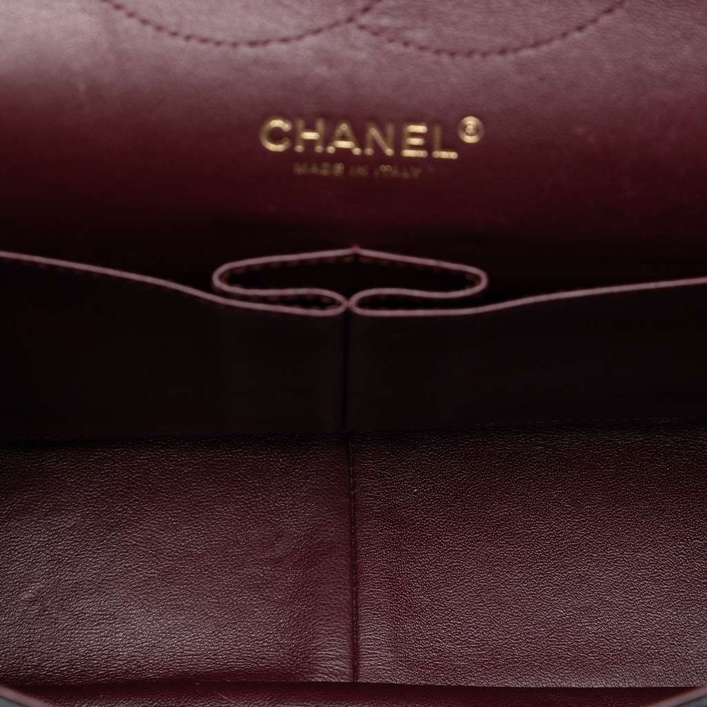 Chanel Jumbo Classic Caviar Double Flap Black Leather Good condition - Model View