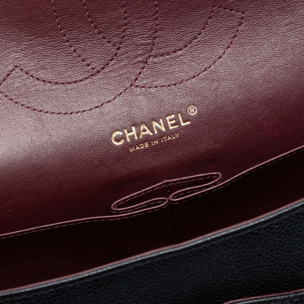 Chanel Jumbo Classic Caviar Double Flap Black Leather Good condition - Box View