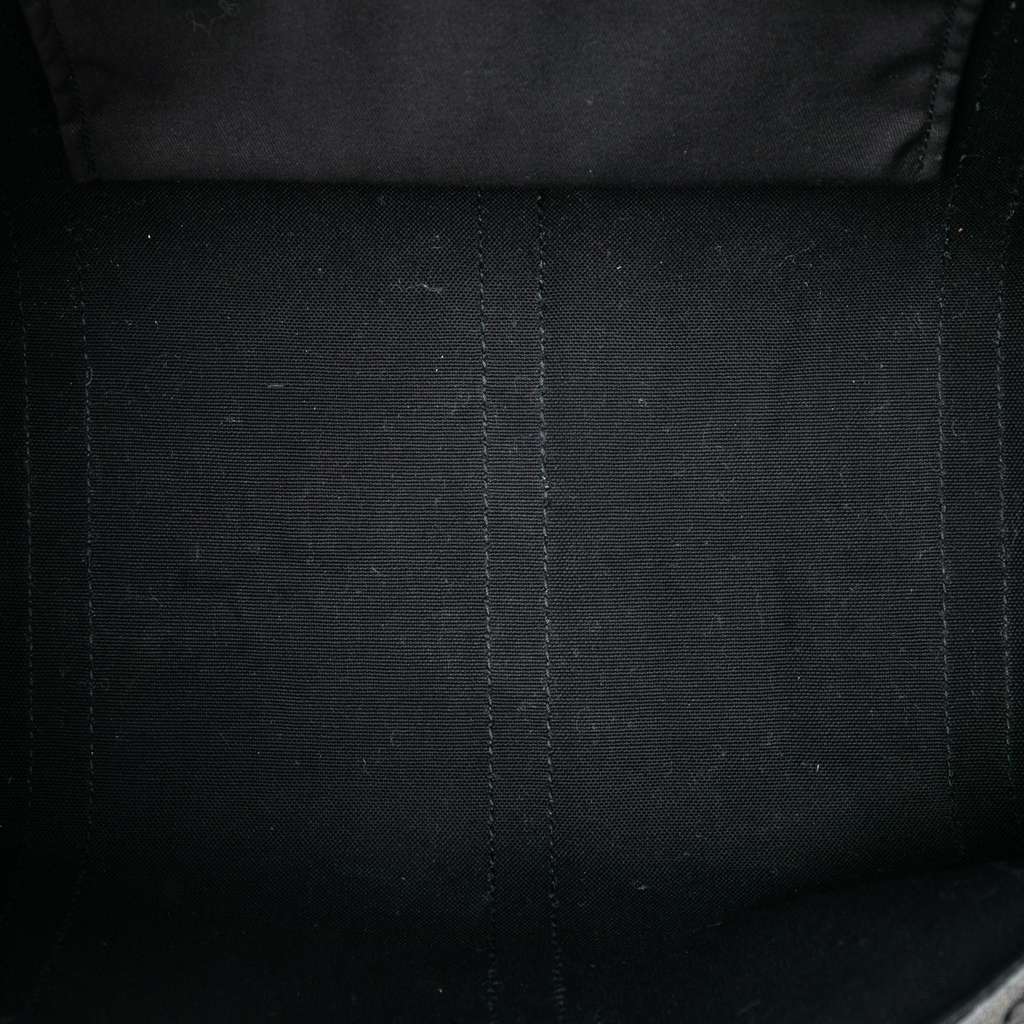 Gucci GG Crystal Jackie Joy Bardot Shoulder Bag Grey Canvas Good condition - Model View