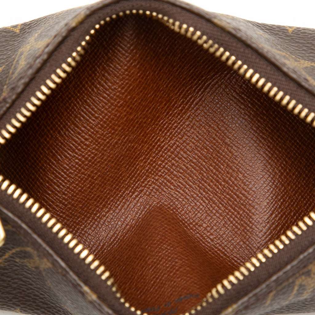 Louis Vuitton Monogram Papillon Pochette Brown Good condition - Model View