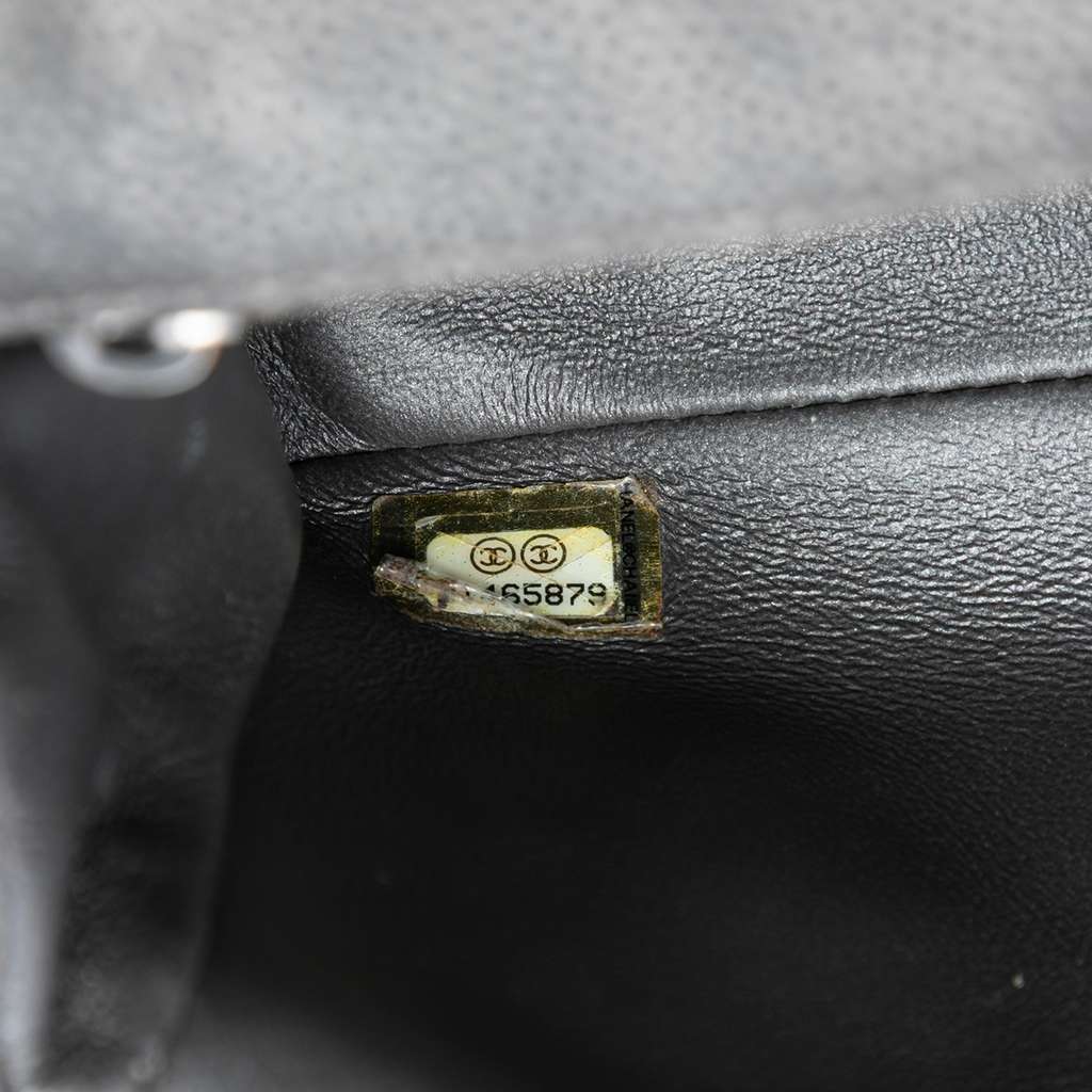 Chanel Mini Rectangular Classic Metallic Caviar Single Flap Grey Leather Good condition - Box View