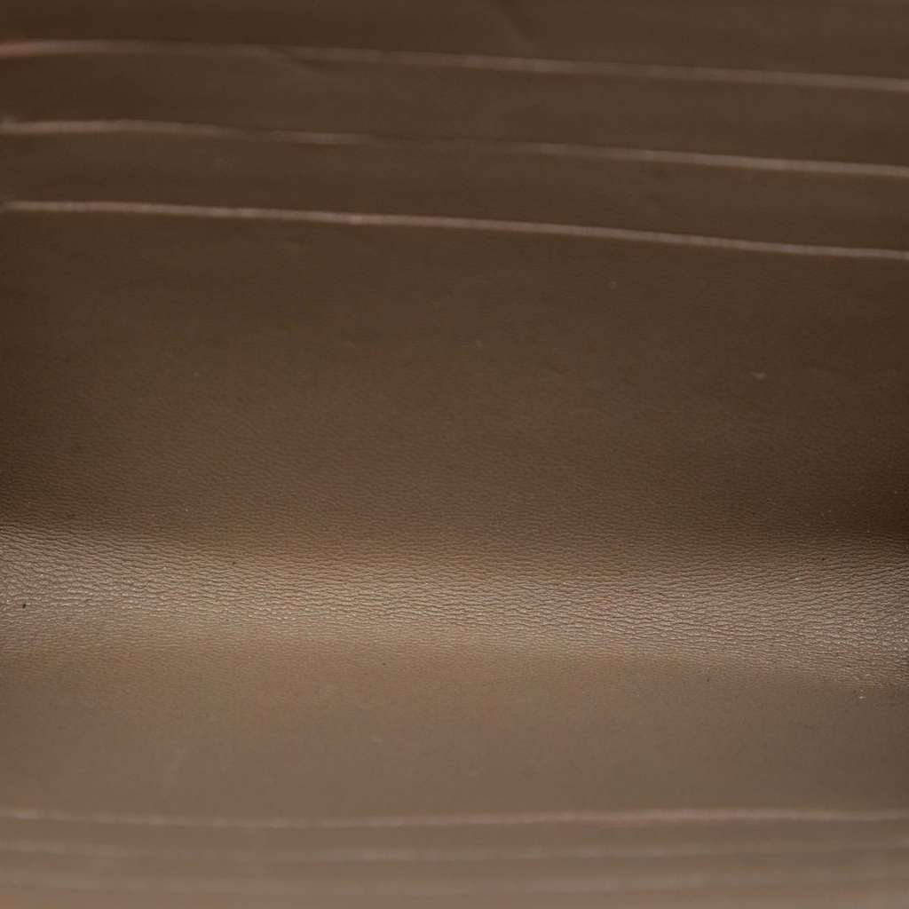 Chanel Quilted Metallic Aged Calfskin Clams Wallet on Chain Gold Leather Good condition - Model View