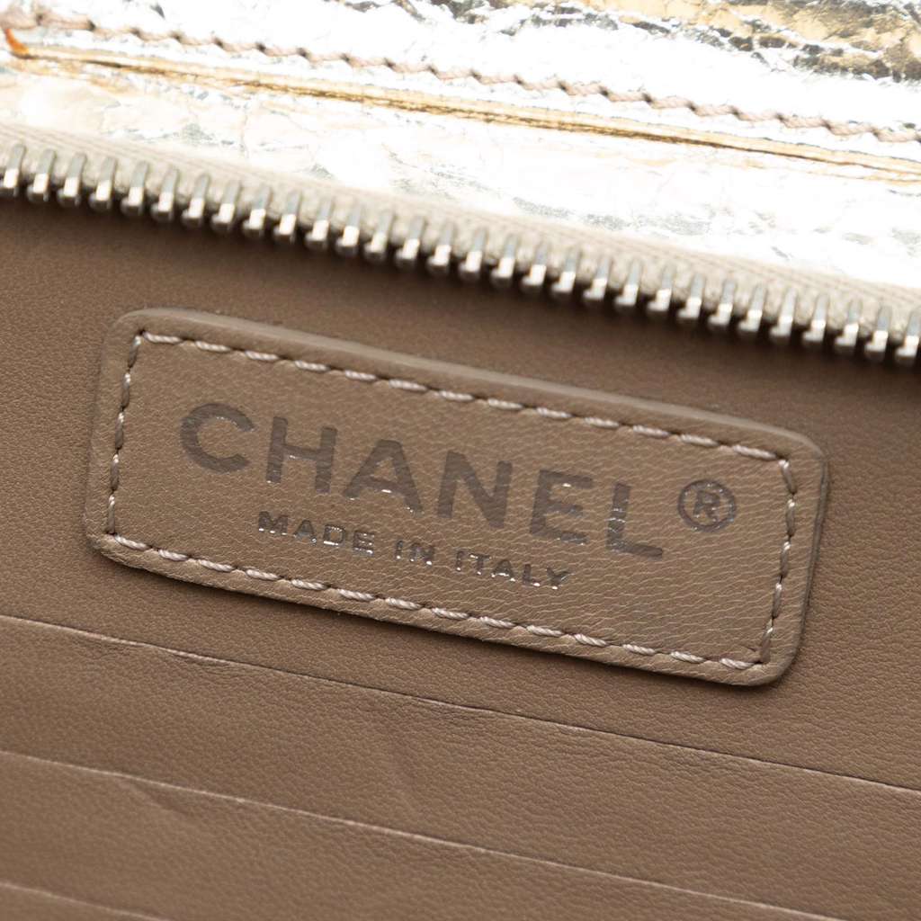 Chanel Quilted Metallic Aged Calfskin Clams Wallet on Chain Gold Leather Good condition - Box View