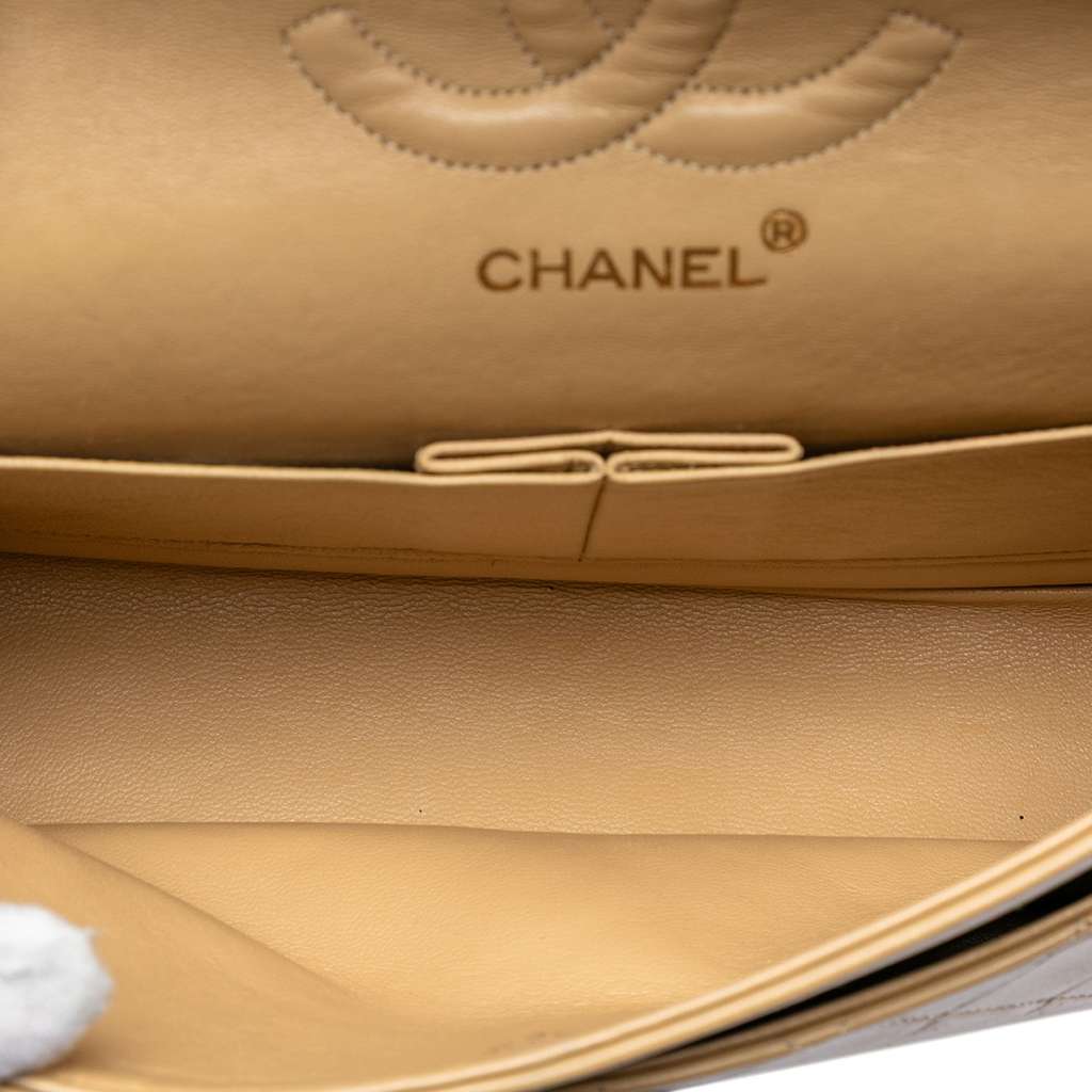 Chanel Medium Classic Lambskin Double Flap Beige Leather Good condition - Model View
