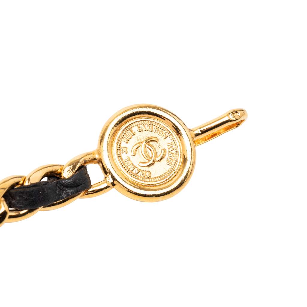 Chanel Gold Plated Medallion Rue Cambon Chain Belt Gold Metal Good condition - Model View