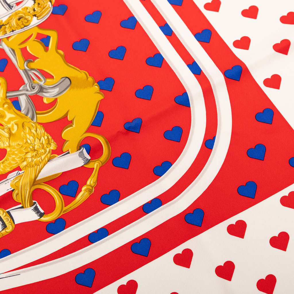 Hermès Brides de Gala Love Heart Silk Scarf 90 Red Silk Good condition - Model View
