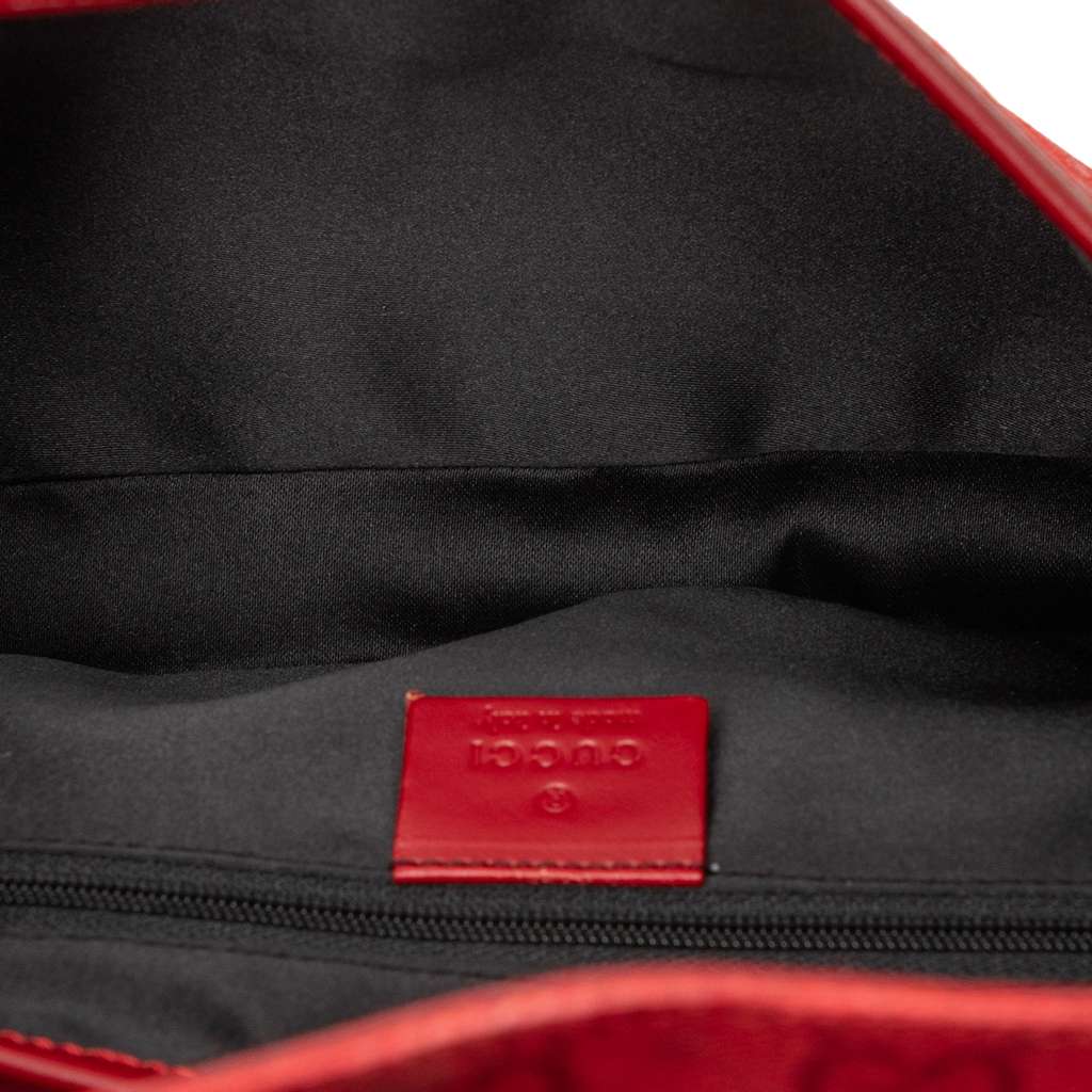 Gucci GG Canvas Jackie O Flap Red Canvas Good condition - Model View