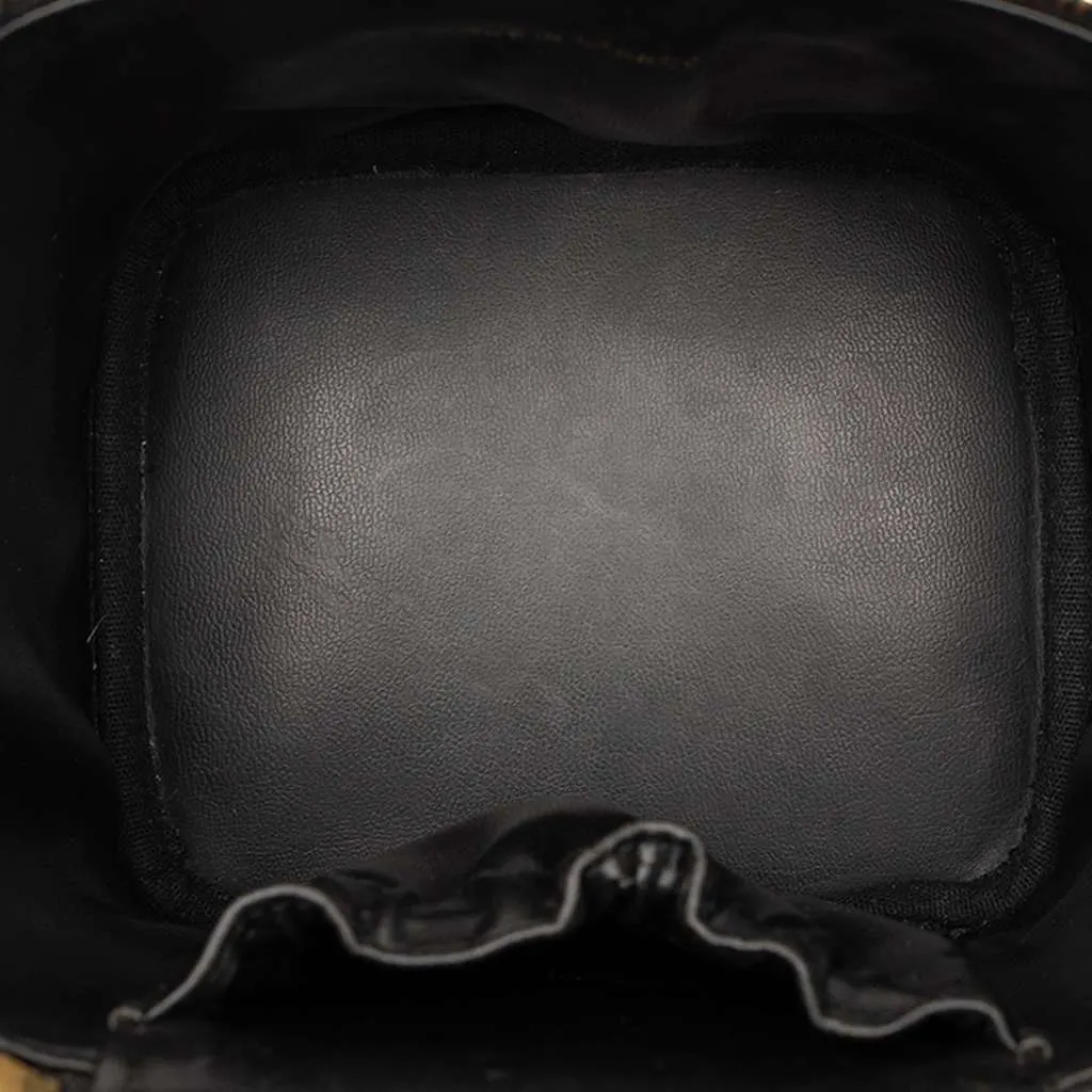 Chanel CC Caviar Vanity Bag Black Leather Very good - Model View
