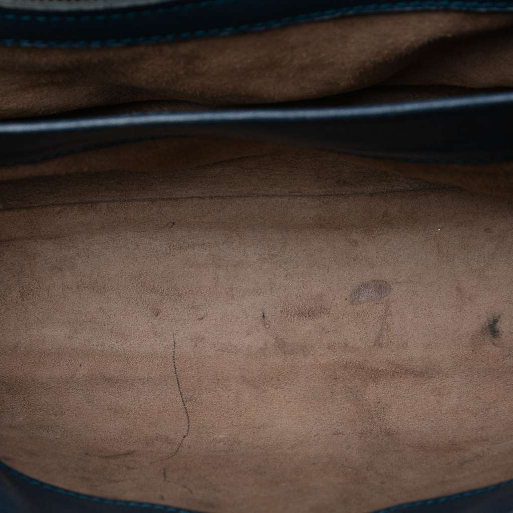 Bottega Veneta Quilted Leather Olimpia Knot Shoulder Bag Blue Leather Good condition - Model View