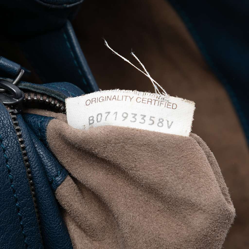 Bottega Veneta Quilted Leather Olimpia Knot Shoulder Bag Blue Leather Good condition - Box View