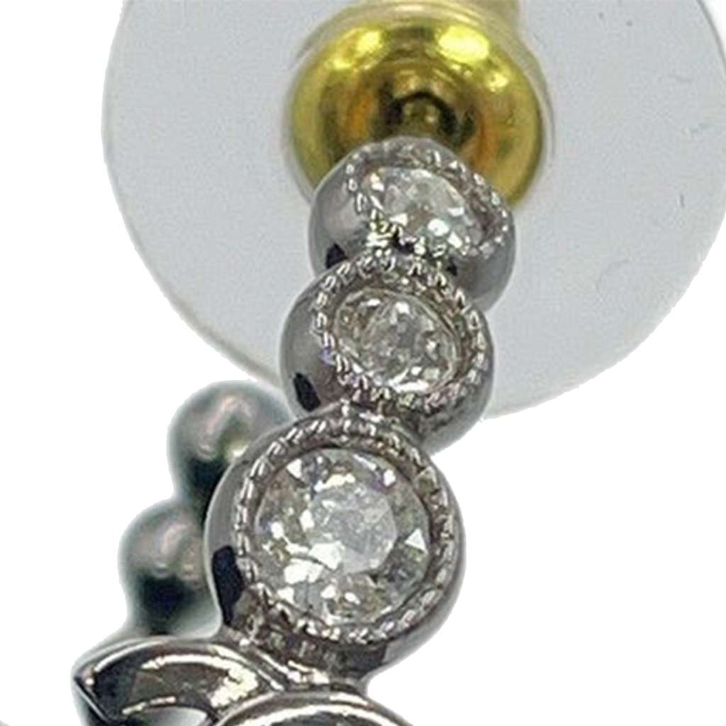 Chanel CC Silver Plated Crystal Star Push Back Earrings Silver Metal Good condition - Box View