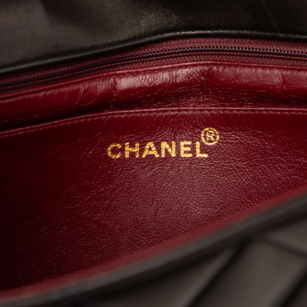 Chanel Quilted Lambskin Covered CC Flap Brown Leather Good condition - Box View