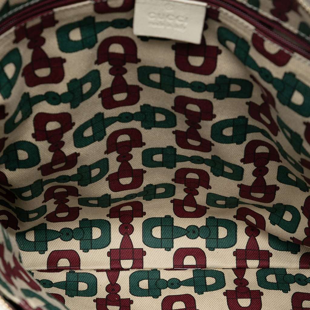 Gucci Guccissima Abbey D Ring Crossbody White Leather Good condition - Model View