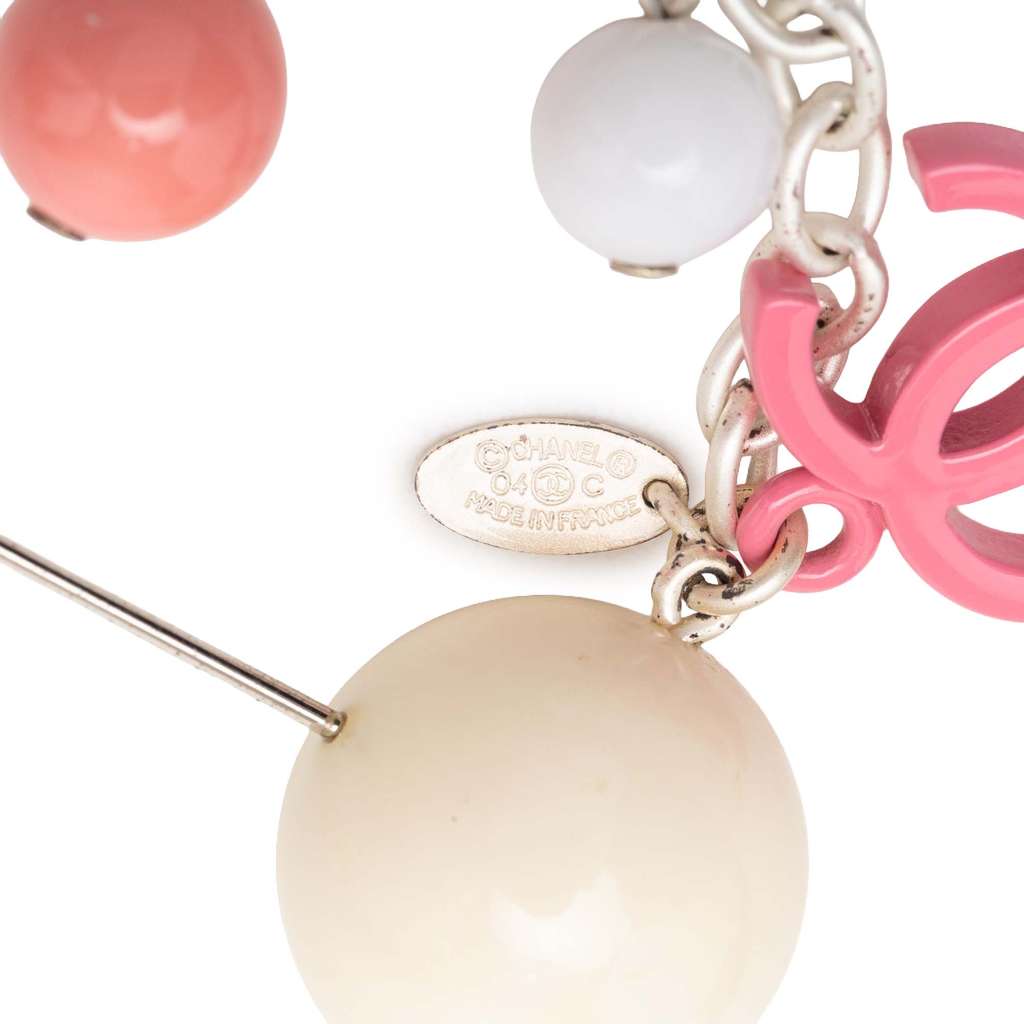 Chanel Silver Plated Resin CC Charm Pin Brooch Silver Metal Good condition - Inside View