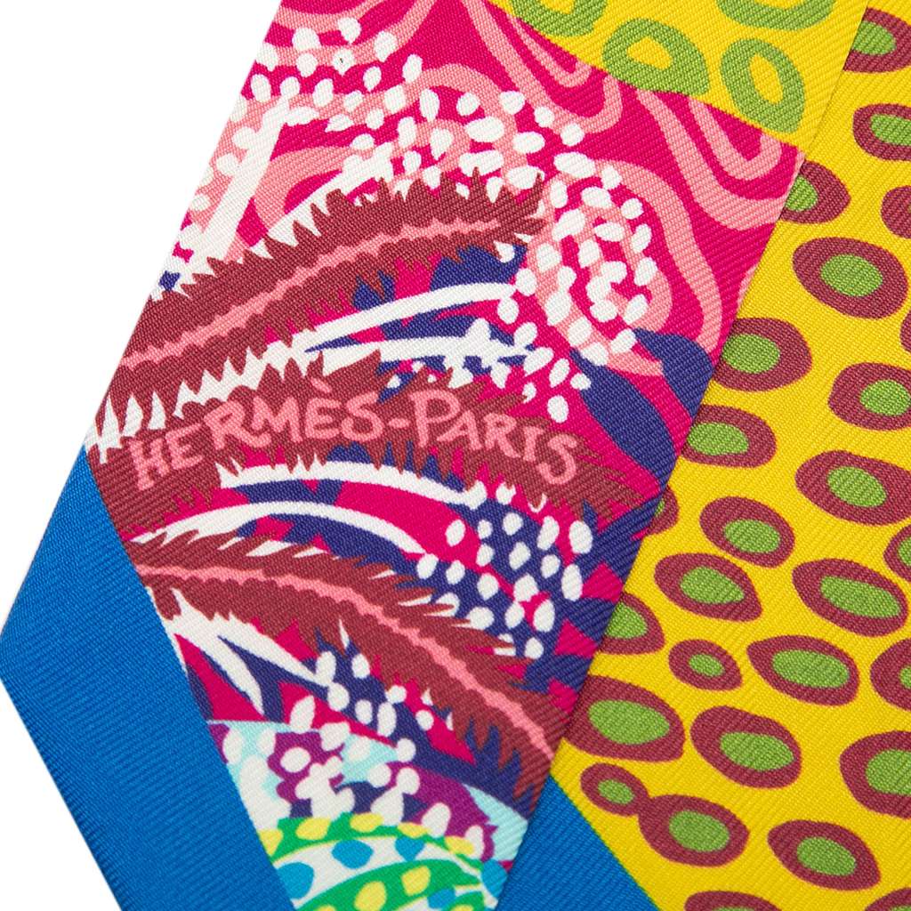 Hermès Under the Waves Twilly Silk Scarf Yellow Silk Very good condition - Inside View