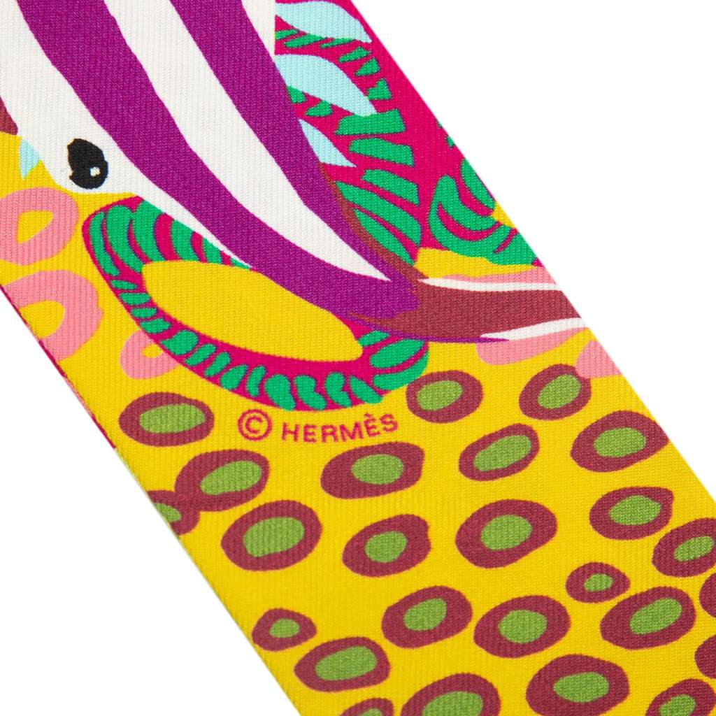 Hermès Under the Waves Twilly Silk Scarf Yellow Silk Very good condition - Box View