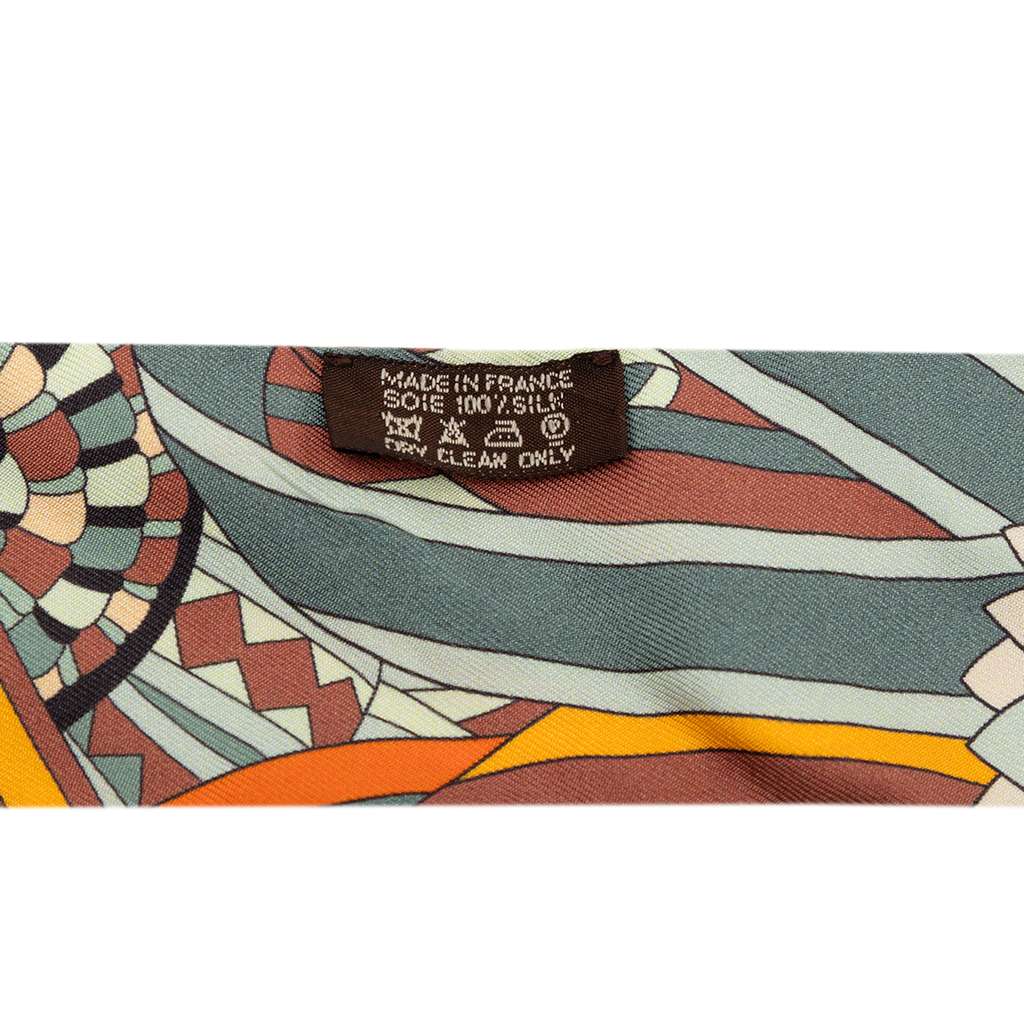 Hermès Les Flots Du Cheval Silk Twilly Scarf Grey Good condition - Back View