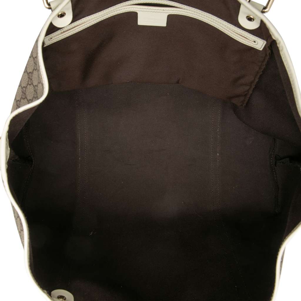 Gucci Large GG Supreme Joy Tote Beige Canvas Good condition - Model View