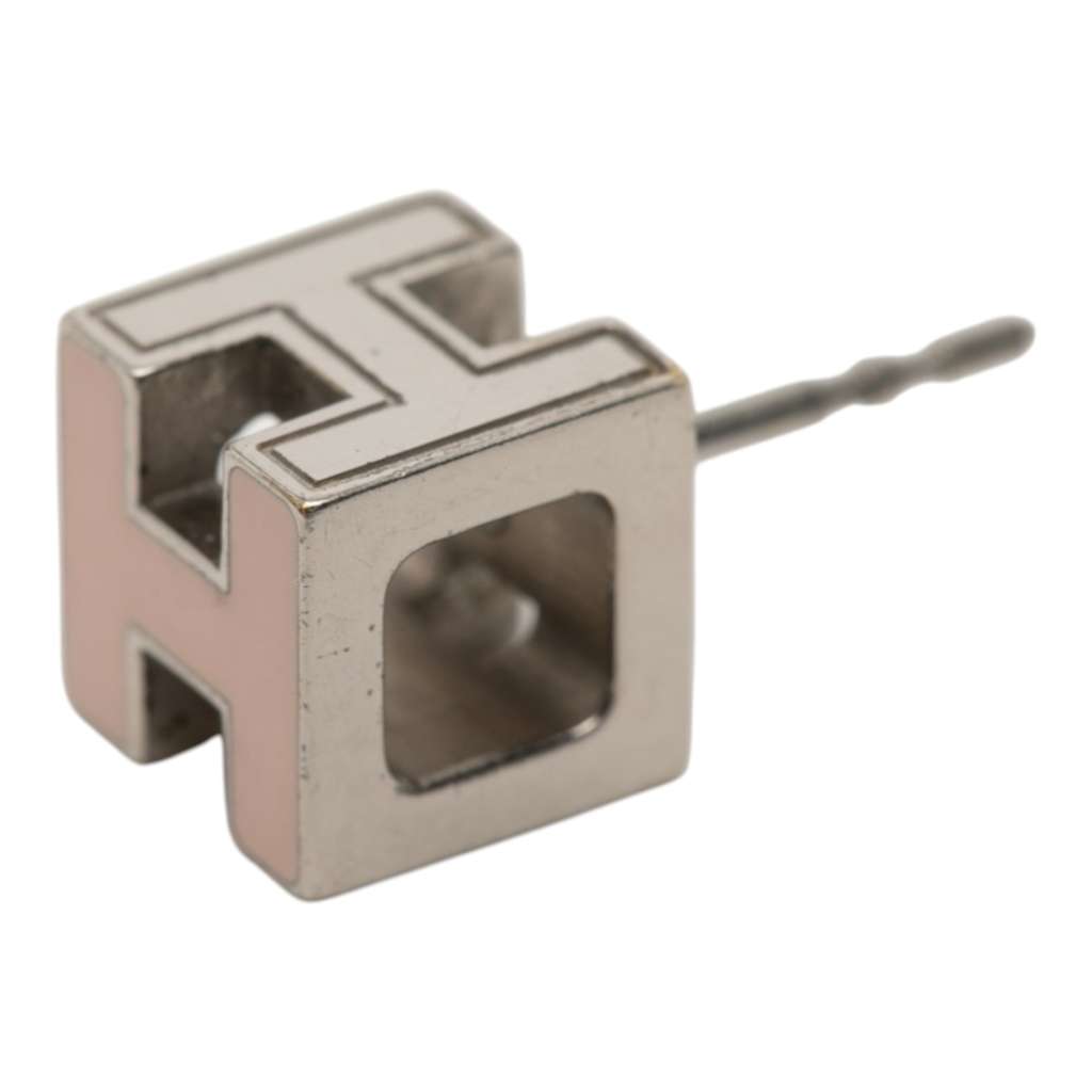 Hermès Palladium Plated Enamel Cage dH Cube Push Back Earrings Pink Metal Good condition - Model View