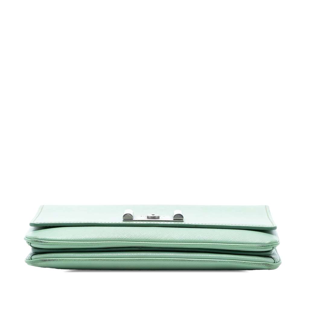 Prada Saffiano Lux Chain Lock Flap Green Leather Good condition - Inside View