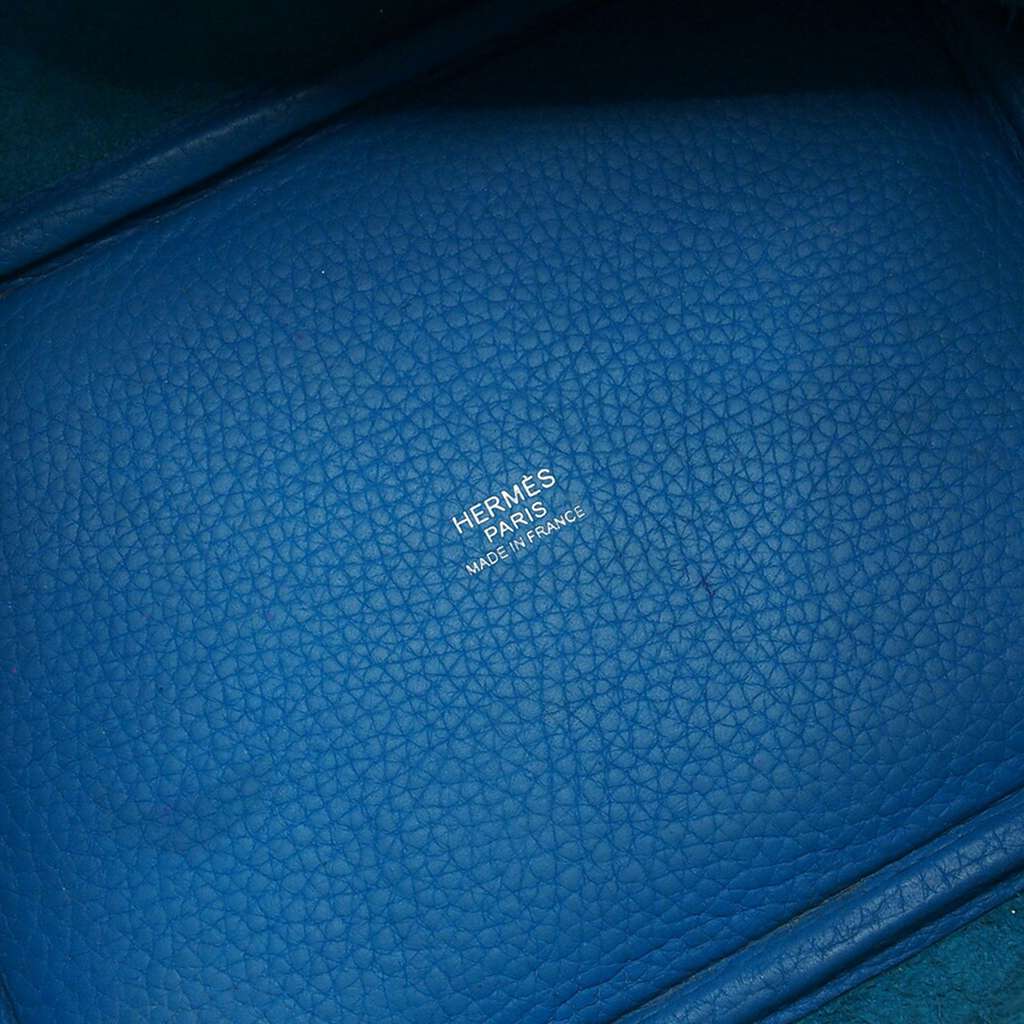 Hermès Clemence Picotin Lock 18 Blue Leather Good condition - Box View