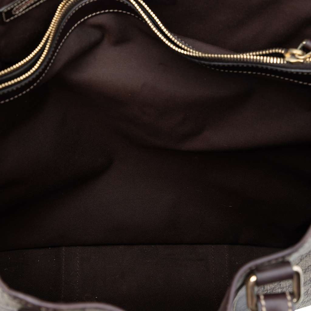 Gucci GG Supreme Joy Vertical Tote Beige Canvas Good condition - Model View