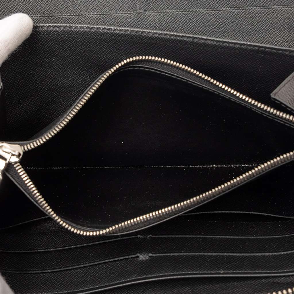 Louis Vuitton Epi Zippy Long Wallet Black Leather Good condition - Model View