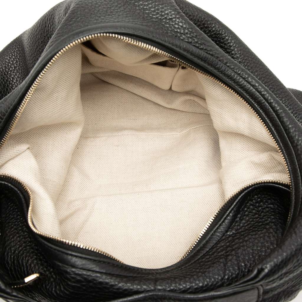 Gucci Leather Soho Hobo Black Leather Good condition - Model View