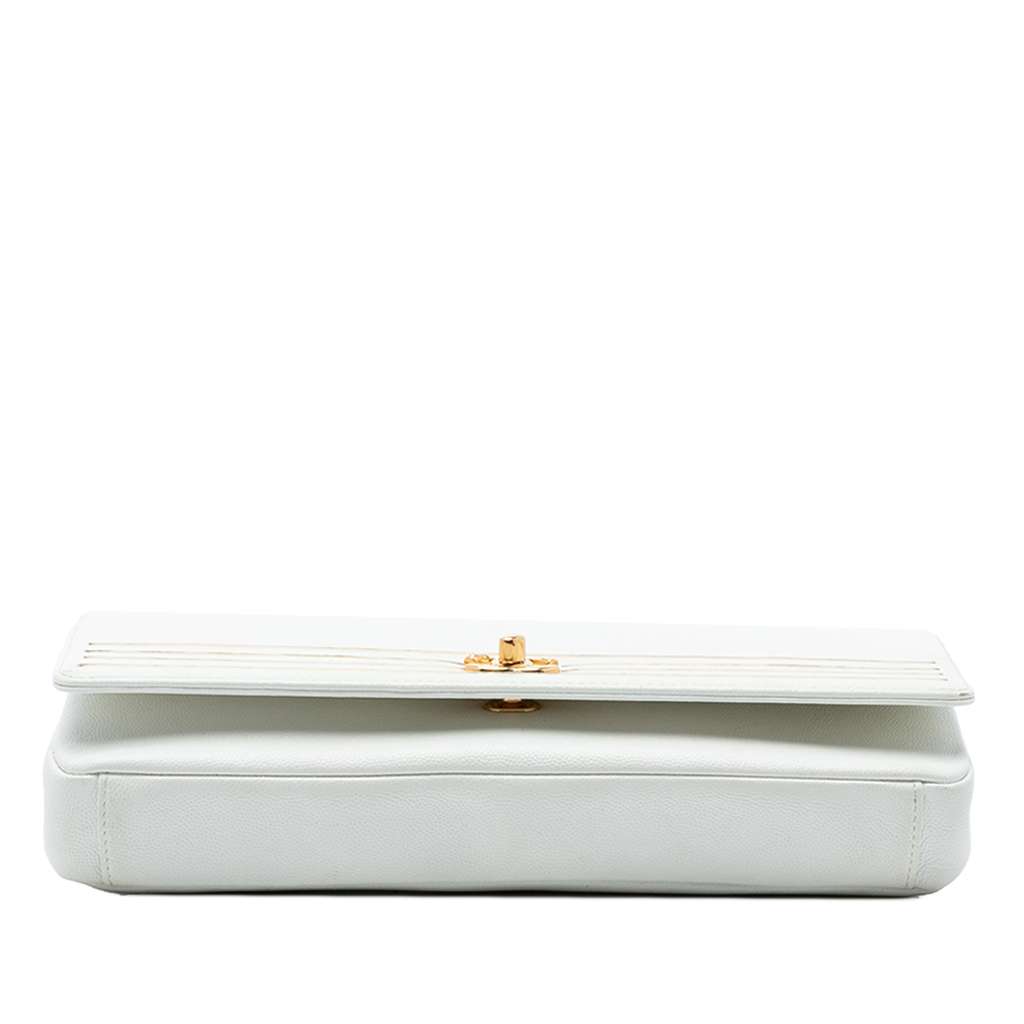 Chanel Caviar Captain Gold Clutch White Leather Good condition - Inside View
