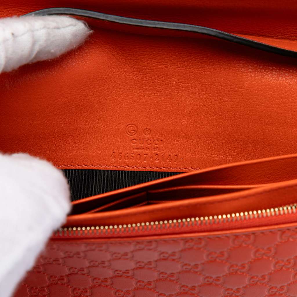 Gucci Microguccissima Wallet on Strap Orange Leather Good condition - Box View
