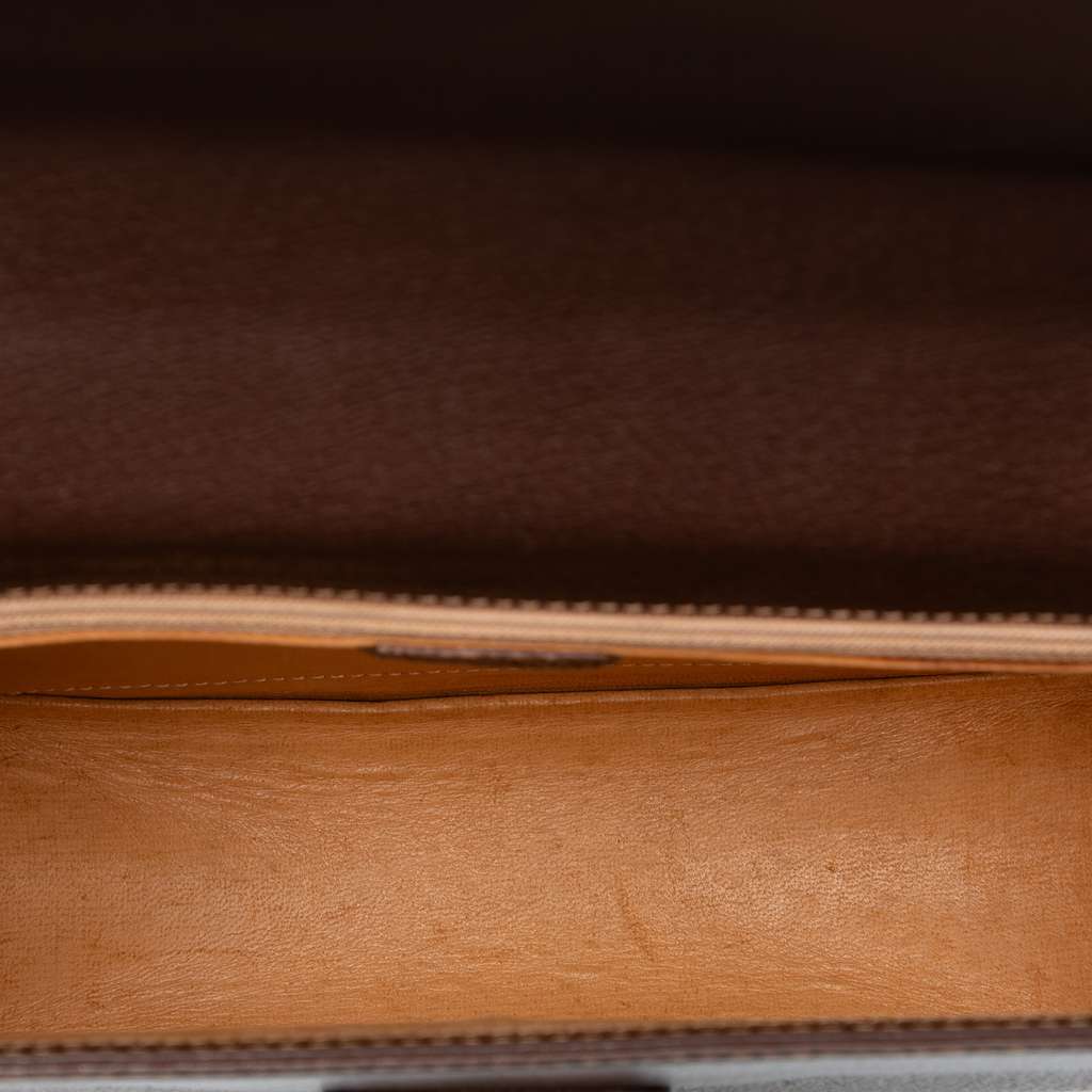 Gucci Leather Bamboo Turn Lock Crossbody Brown Leather Good condition - Model View