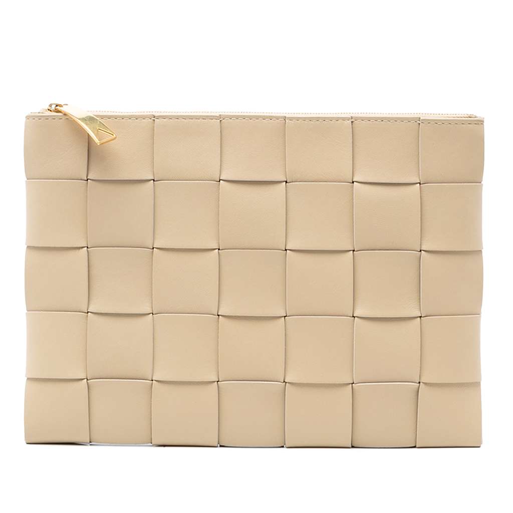 Bottega Veneta Nappa Maxi Intrecciato Cassette Flat Pouch
