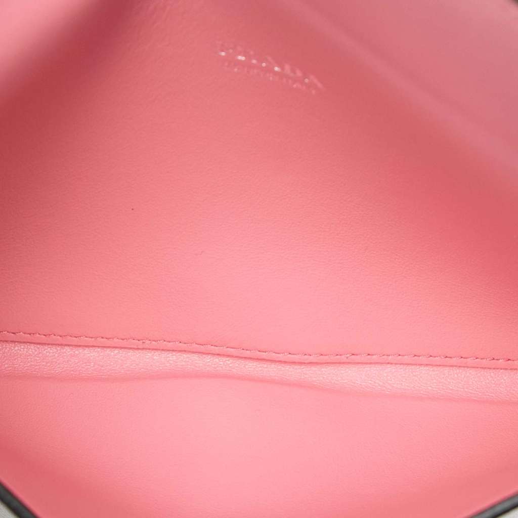 Prada Saffiano Envelope Pouch Black Leather Good condition - Model View