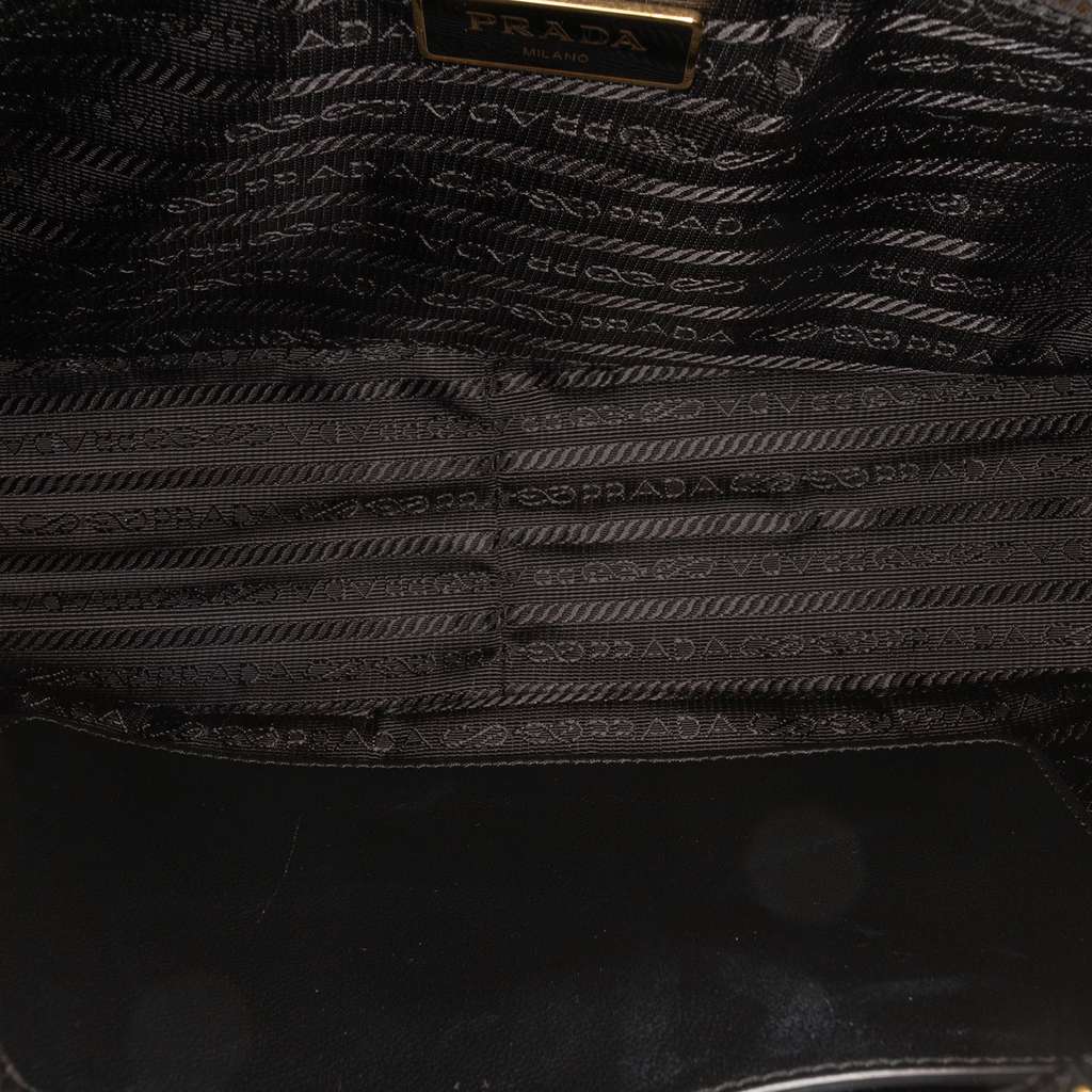 Prada Large Padded Re Nylon Crossbody Black Good condition - Model View