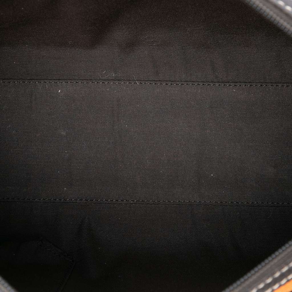 Gucci GG Canvas Boston Bag Orange Canvas Good condition - Model View