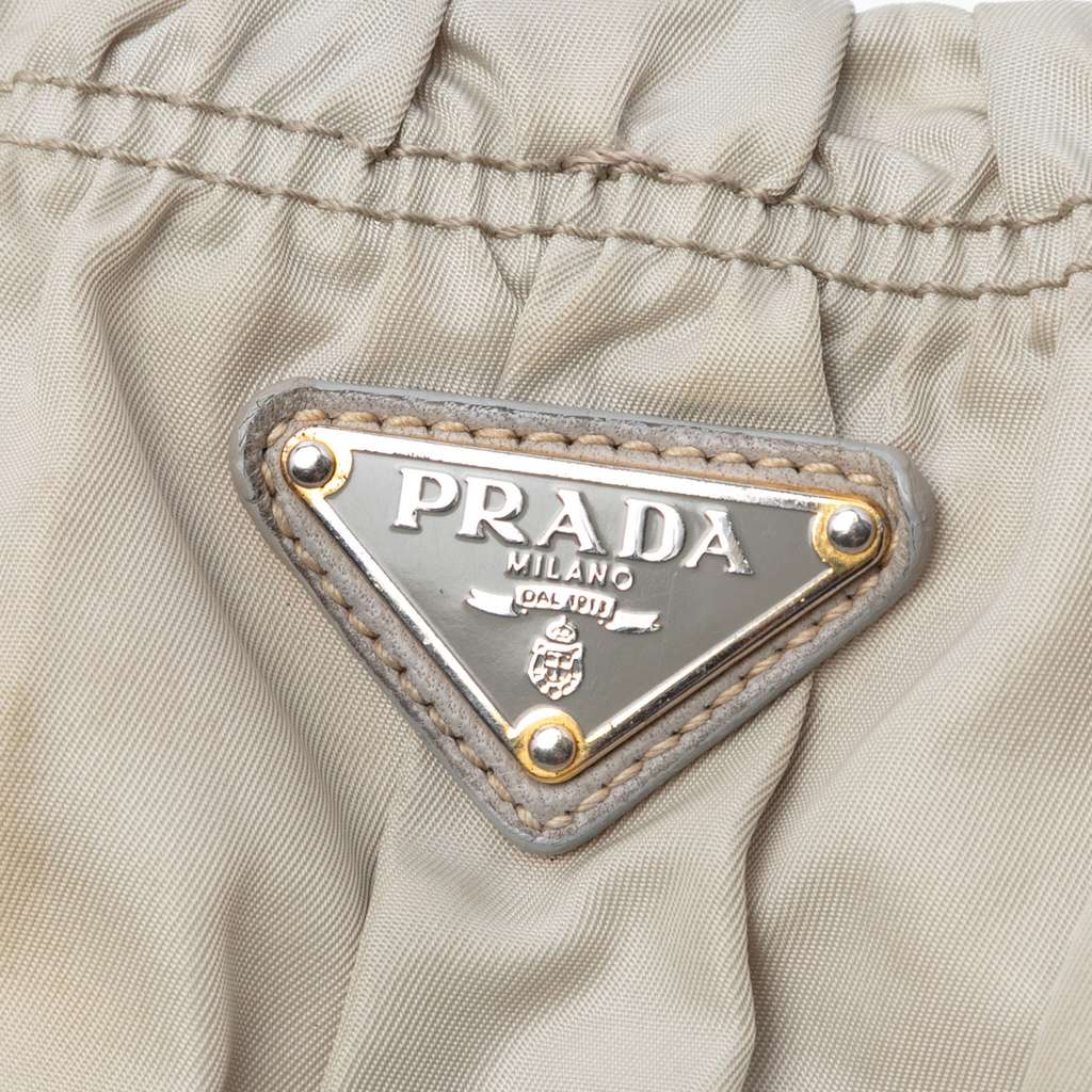 Prada Tessuto Gaufre Satchel Grey Good condition - Box View