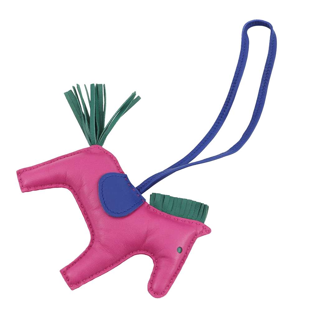 Hermès Milo Lambskin Grigri Rodeo Pegase Bag Charm MM Pink Leather Good condition - Back View